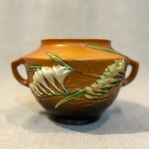 Vintage FREESIA Roseville Pottery Planter 1945